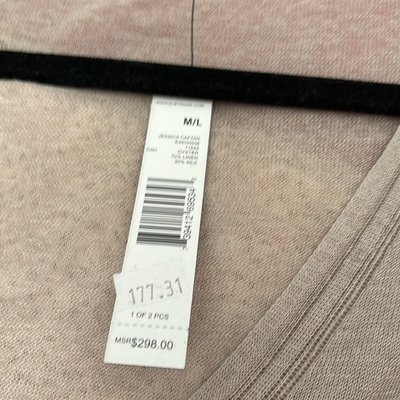 Cover up - Picture 8 of 10